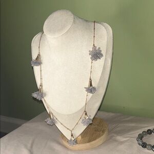 Elegant Gold and Gray Floral Necklace